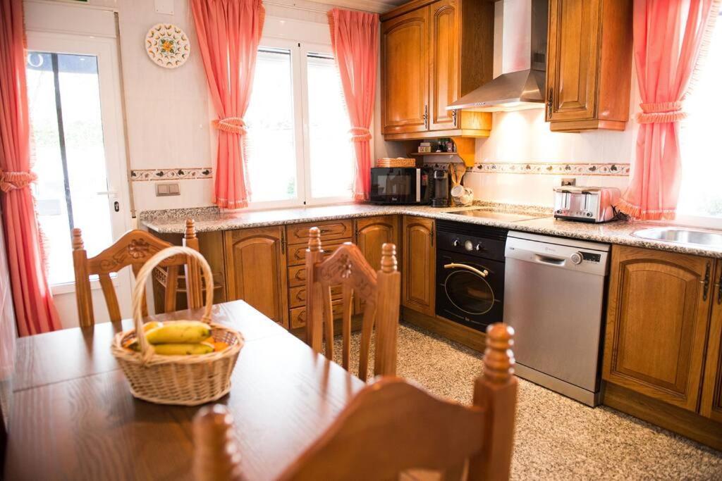 מיראפלורס דה לה סיירה Chalet De 5 Habitaciones En La Sierra De Madrid El Olivo De Miraflores מראה חיצוני תמונה